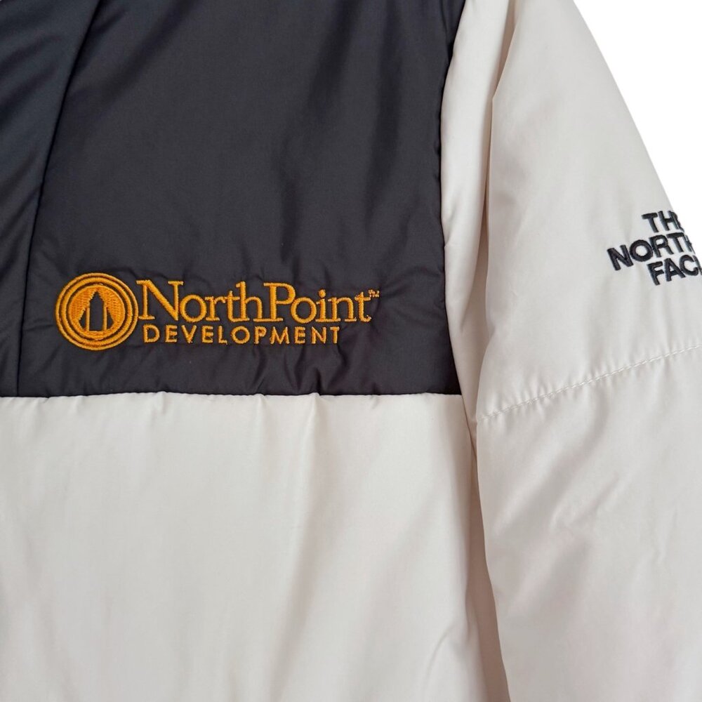 The North Face Ladies Everyday Insulated Puffer Jacket Med Company Logo NF0A529L - Picture 11 of 12